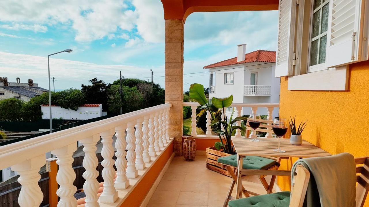 Tika Surf Camp Ericeira Hotel Carvoeira Luaran gambar